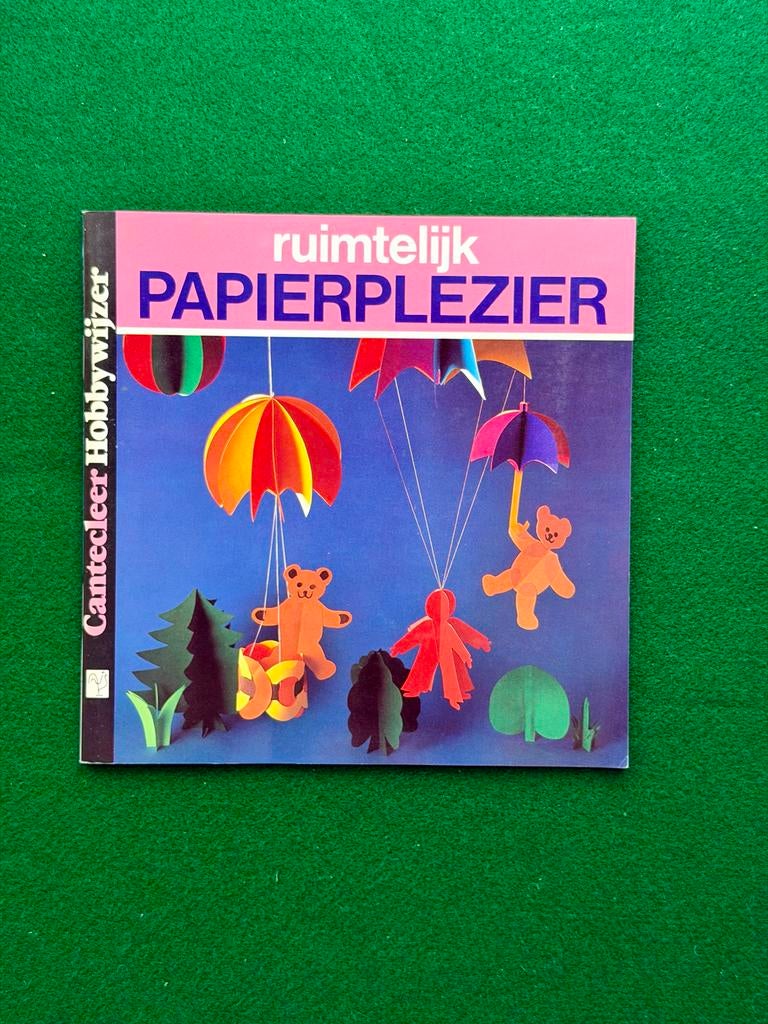 Cantecleer Hobbywijzer: Ruimtelijk Papierplezier, Hobby en Vrije tijd, Ophalen of Verzenden, Gebruikt, Knutselwerk