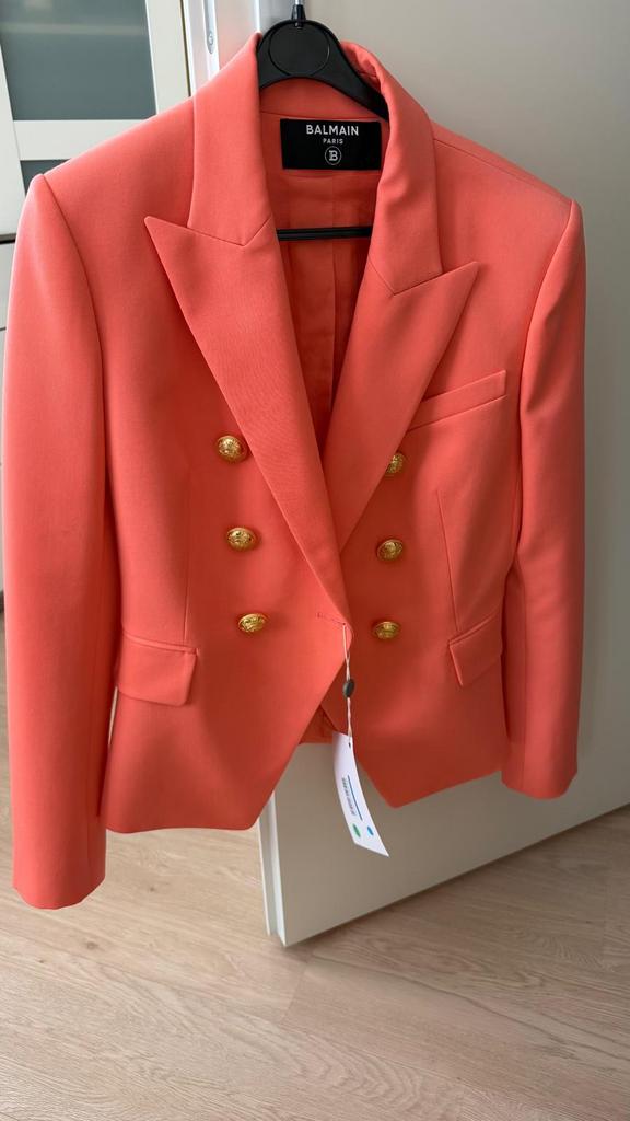 Balmain dames blazer (helemaal nieuw), Maat 38/40 (M), Nieuw, Ophalen of Verzenden, Jasje
