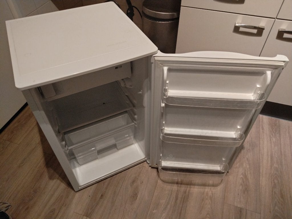 Minikoelkast met vriesvak €100, Gebruikt, 75 tot 100 liter, 45 tot 60 cm, Met vriesvak