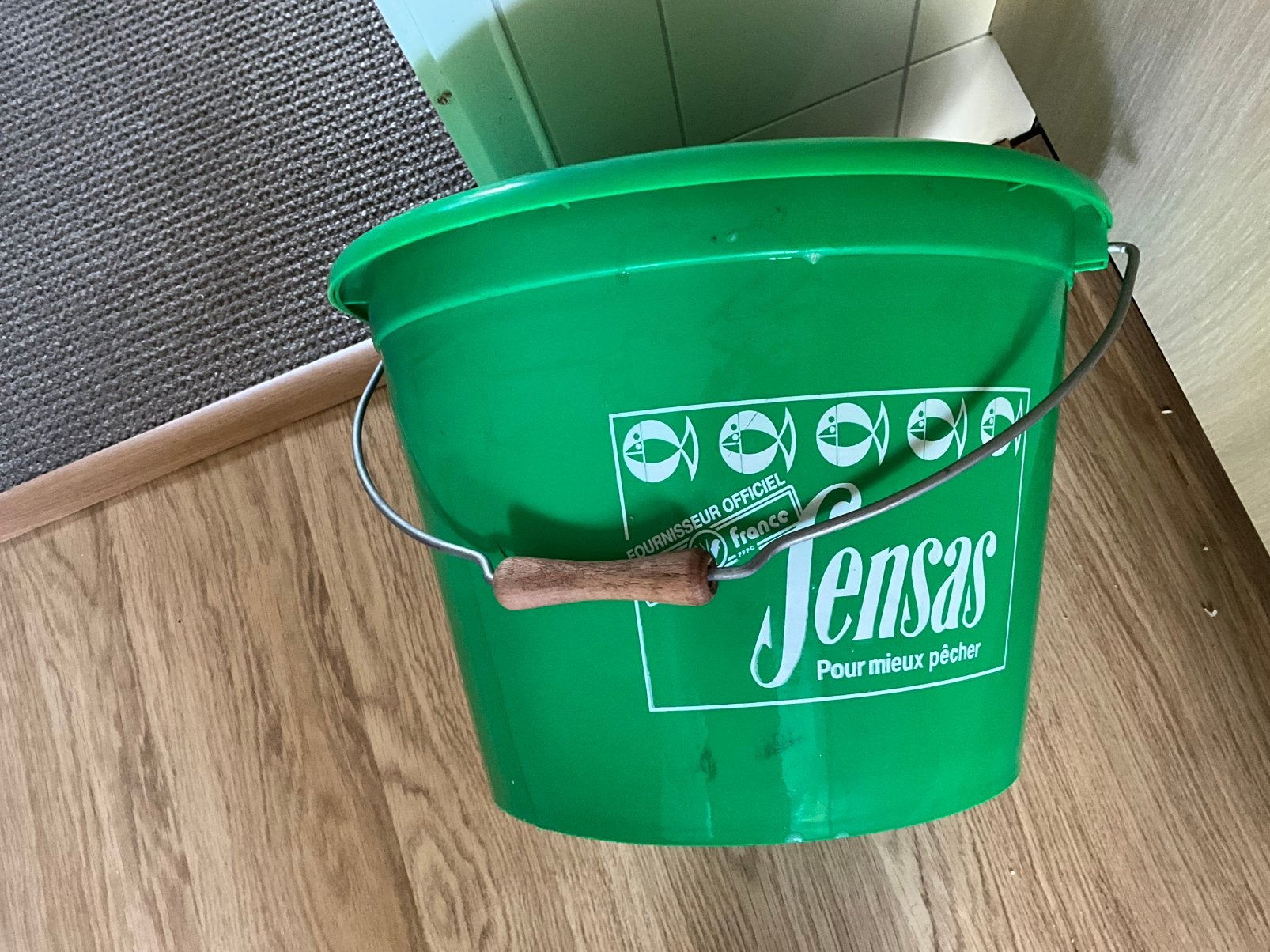 Sensas voeremmer., Ophalen, Zo goed als nieuw, Koffer of Tas