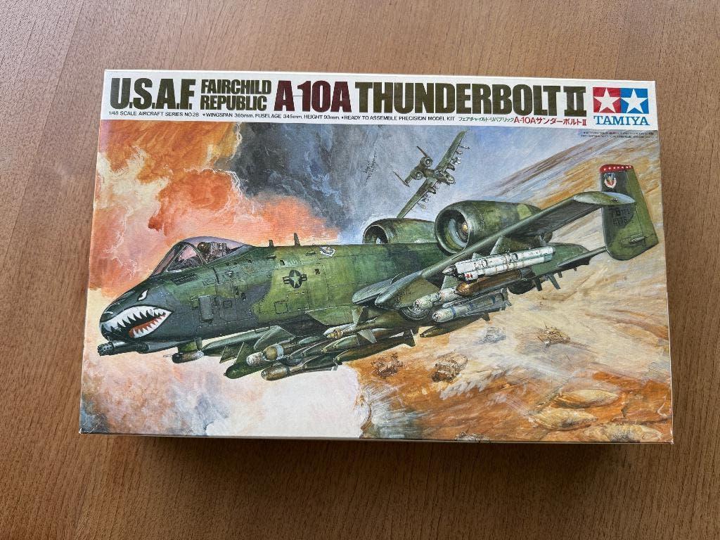 1:48 Tamiya A-10A + Twobobs decals, Hobby en Vrije tijd, Modelbouw | Vliegtuigen en Helikopters, Overige merken, Nieuw, Ophalen of Verzenden