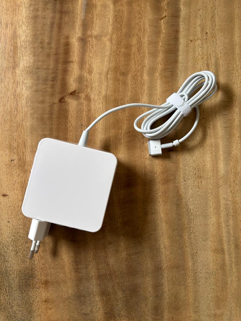 MagSafe 2 Oplader voor MacBook - 45W, Computers en Software, Laptop-opladers, Ophalen of Verzenden, Nieuw
