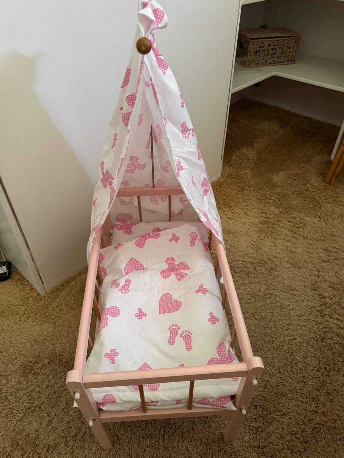Poppenwiegje pop bed wieg nieuw voor elke pop tot 50 cm, Ophalen, Zo goed als nieuw, Babypop