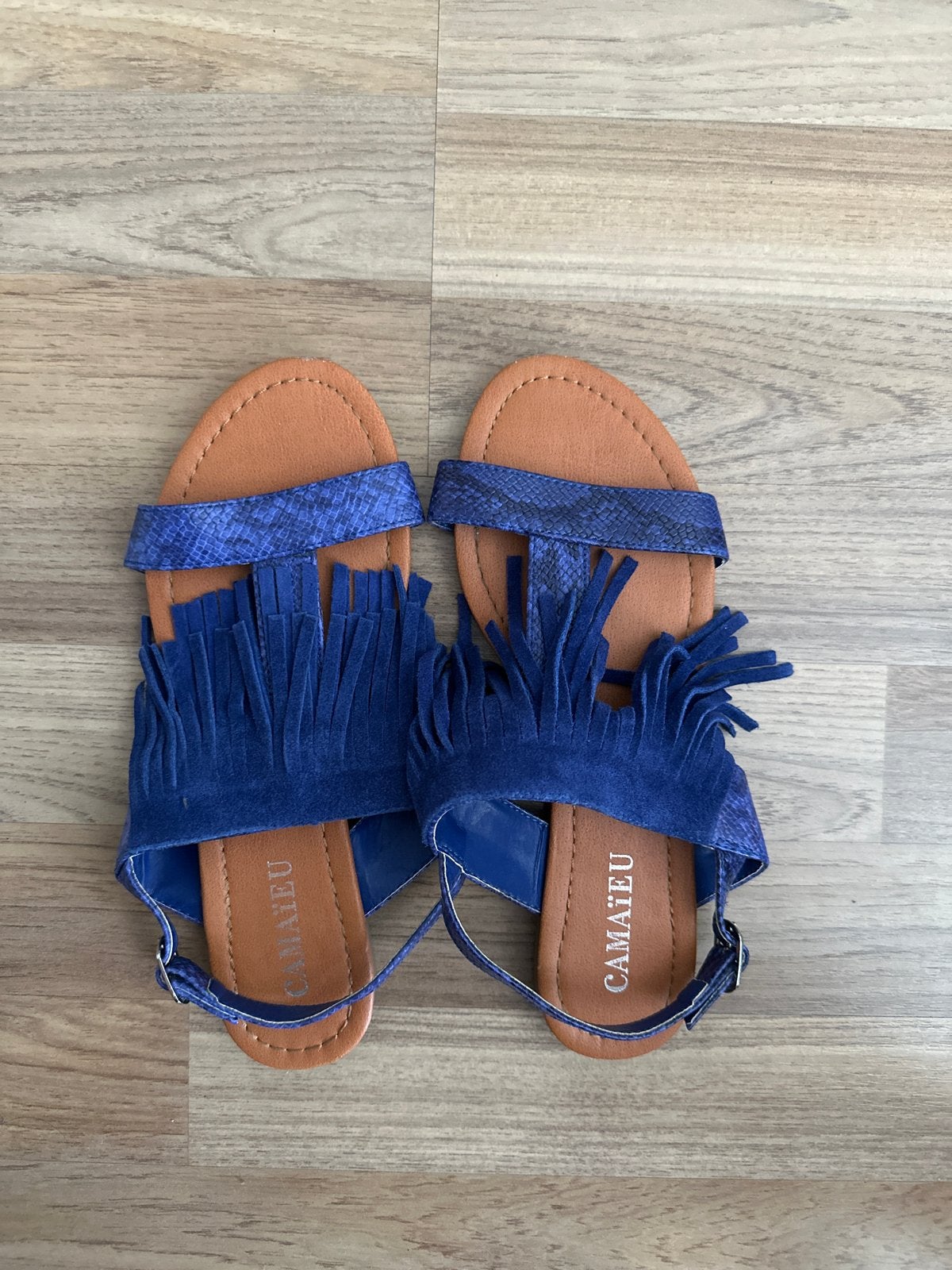 Camaieu Sandalen met franjes - Blauw, Ophalen, Blauw, Sandalen of Muiltjes, Zo goed als nieuw