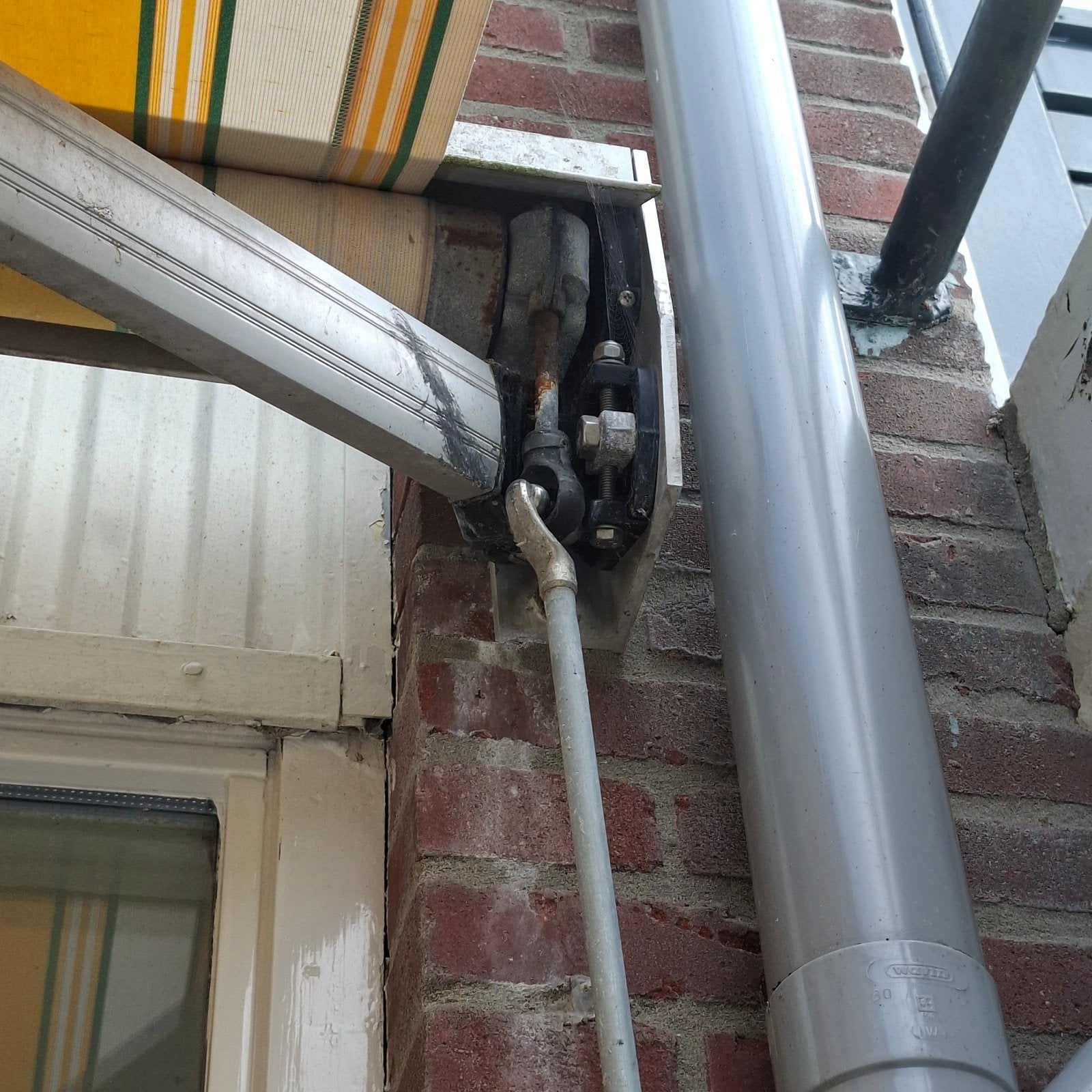 Zonneschermen: 1 draai, 1 touw - Gebruikt met roest, Ophalen