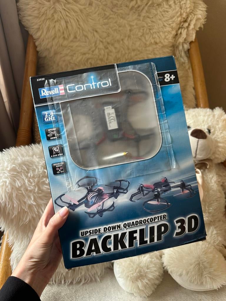 Revell Backflip 3D upside down quadcopter drone, Audio, Tv en Foto, Drones, Zo goed als nieuw, Ophalen of Verzenden