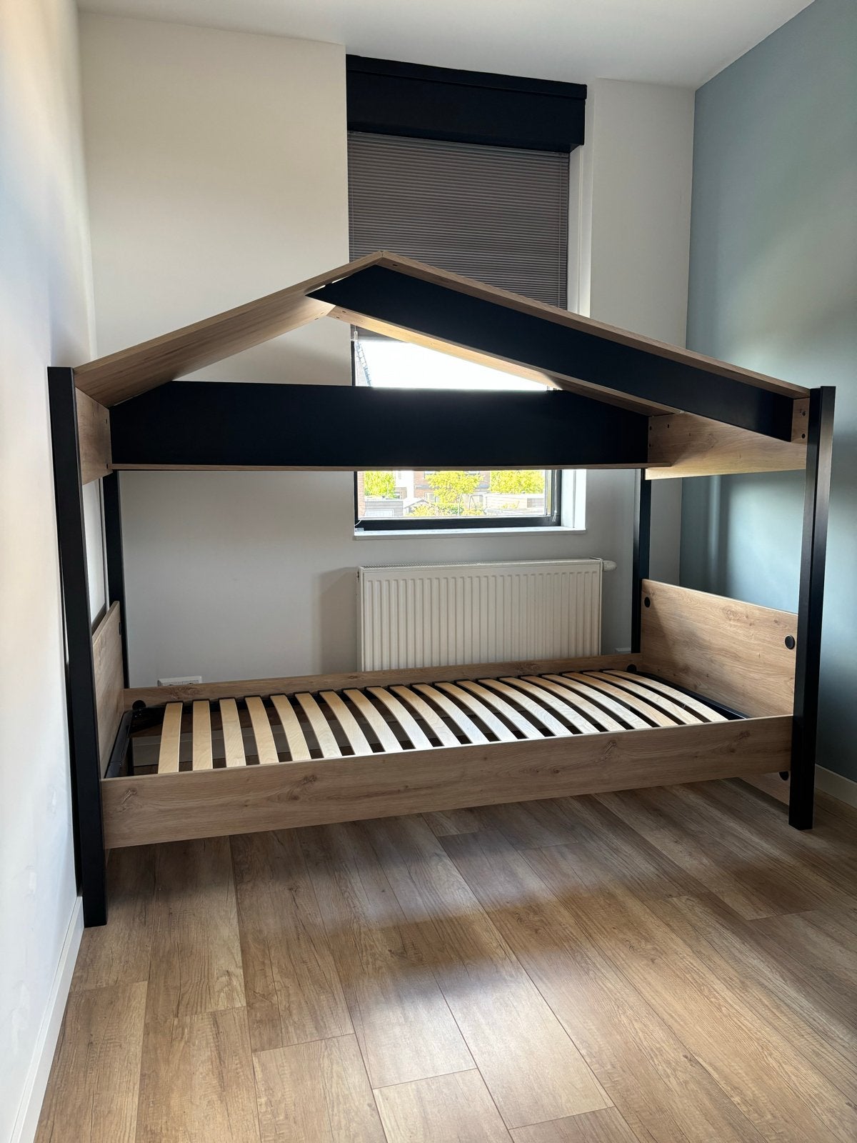 Zo goed als nieuw bedhuisje - kinderbed, Ophalen, Lattenbodem, 180 cm of meer, 100 cm of meer