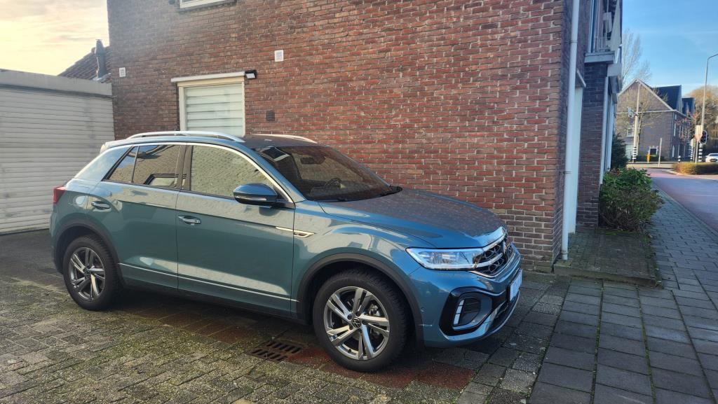 Volkswagen T-Roc R-Line, Stof, 4 cilinders, 150 pk, Blauw