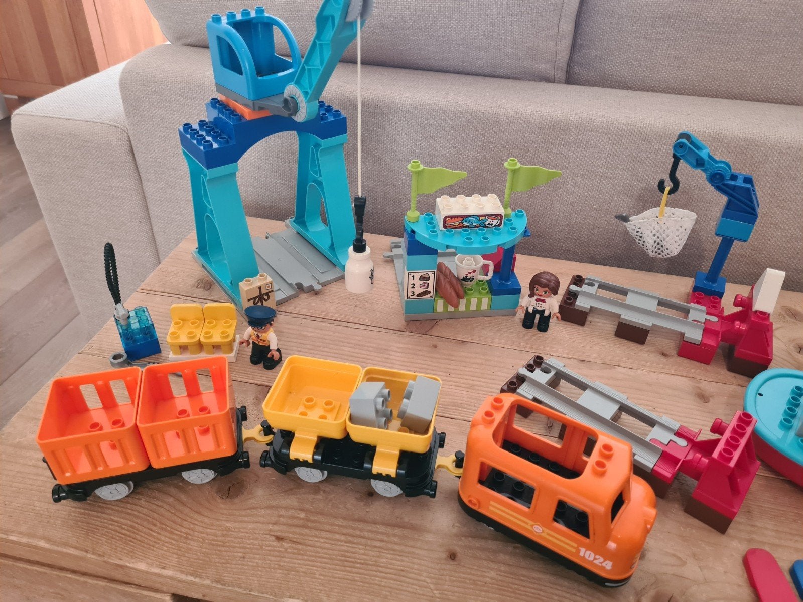 Lego Duplo - Goederentrein 10875, Kinderen en Baby's, Ophalen of Verzenden, Zo goed als nieuw, Duplo