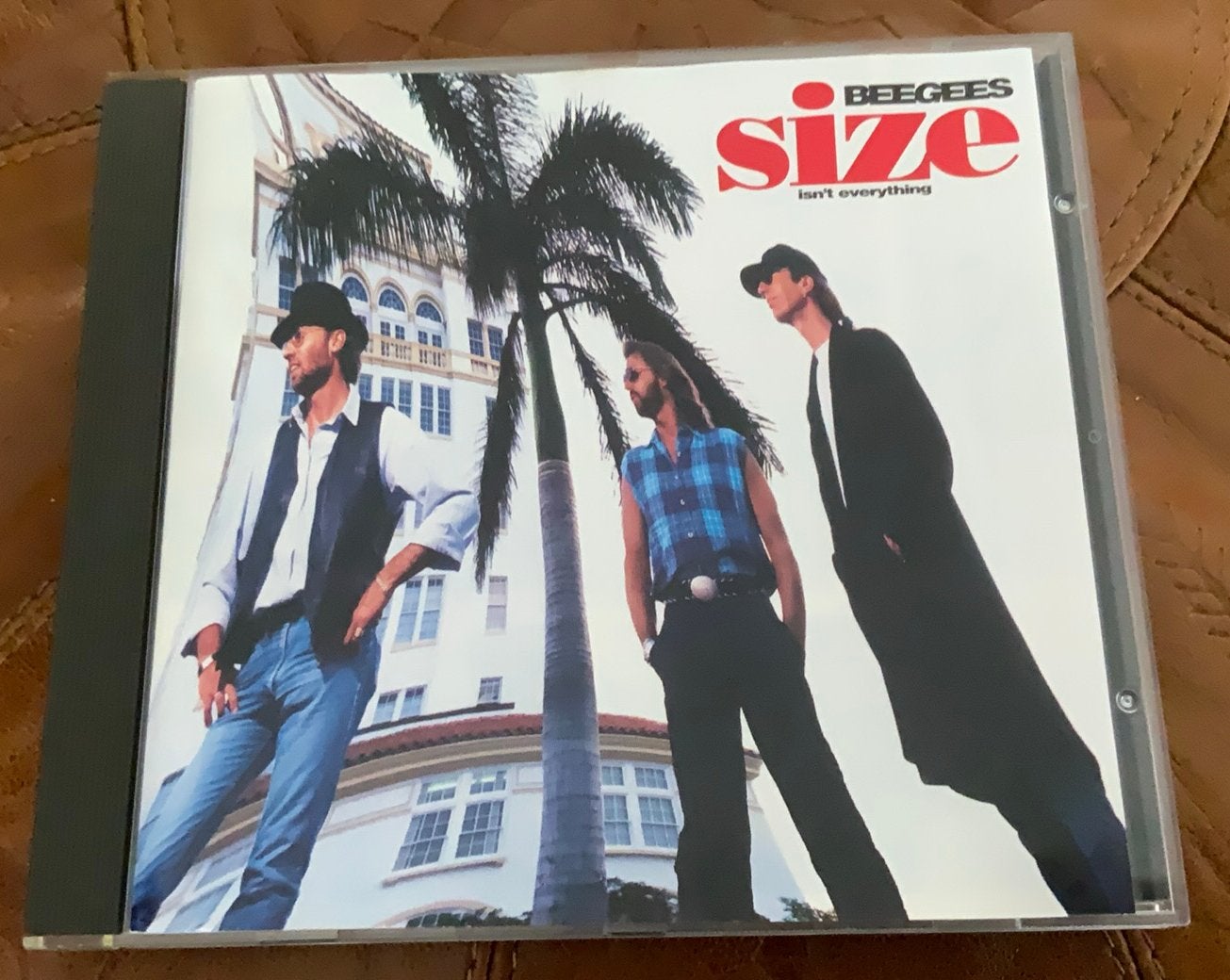 CD BEE GEES SIZE ISN’T EVERYTHING 1993 POLYDOR UK GIBB, Verzenden, Zo goed als nieuw
