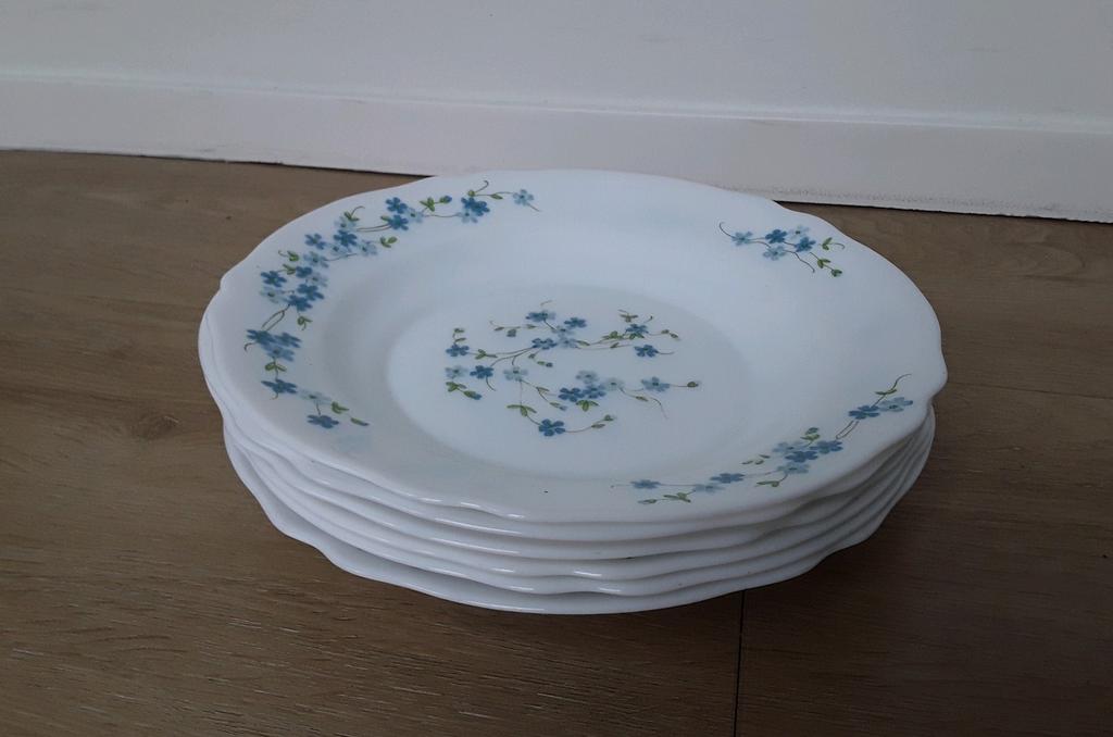 Vintage Arcopal diepe borden, Veronica Vergeetmenietjes, 6x, Huis en Inrichting, Ophalen of Verzenden, Bord(en), Overige stijlen