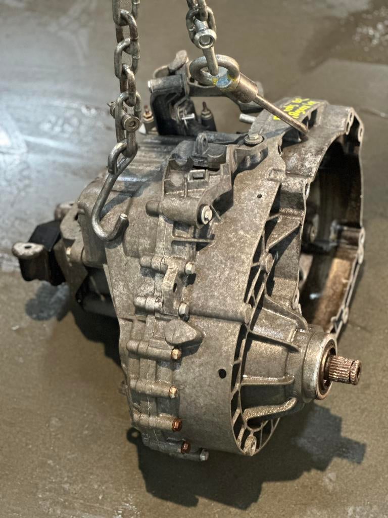 Versnellingsbak transporter t5 2.5 tdi JFS 6 handbak, Ophalen