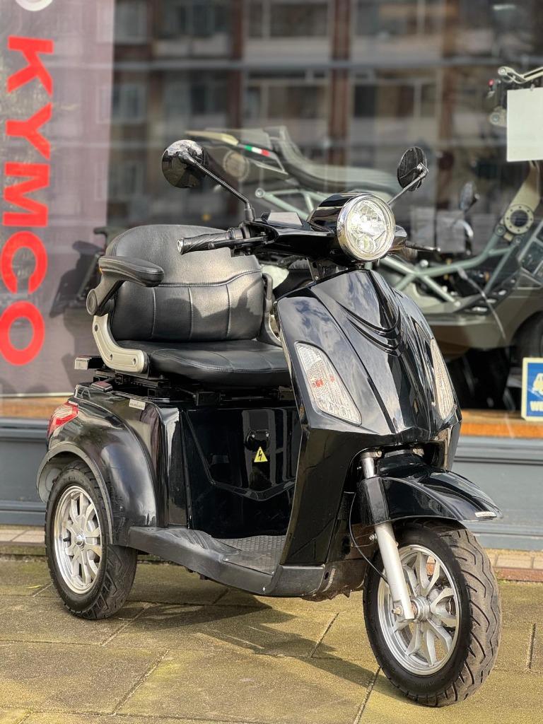 BTC Tres Scootmobiel - Nieuw accu pakket! - 2 Maand Garantie, Ophalen, Gebruikt, Rembrandtlaan 56a - 7545 ZL - Enschede, Info@debuparts.nl