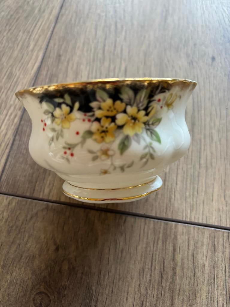 Royal Albert Royal Ascot Suikerpot, Ophalen of Verzenden