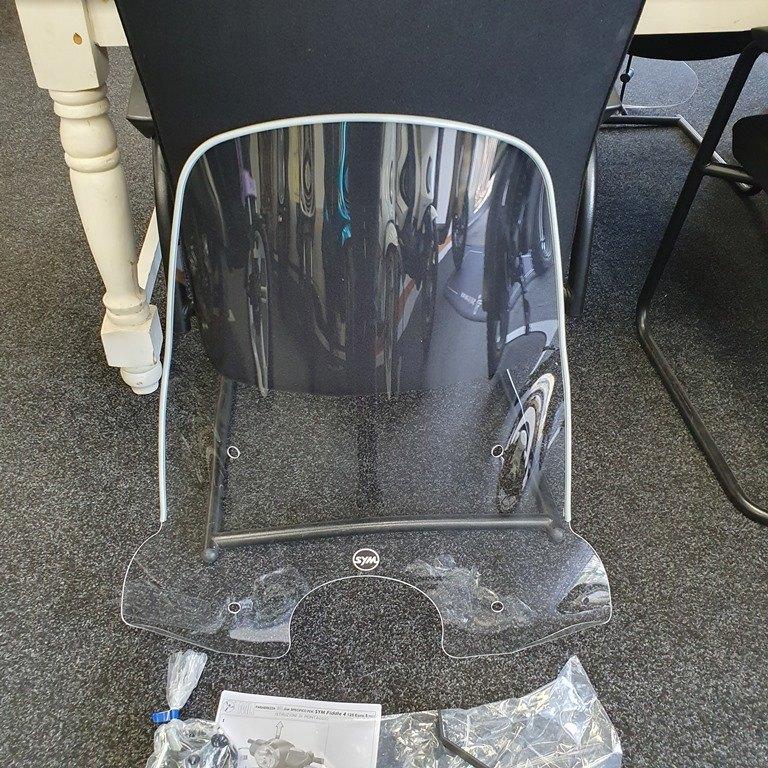 NIEUW Windscherm SYM Fiddle IV 4 origineel SY530-FI4-50L, Ophalen of Verzenden, Nieuw, Overige typen, SYM