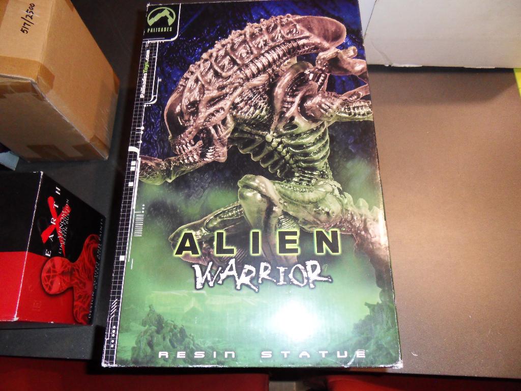 Alien Warrior Statue Palisades, Ophalen of Verzenden, Nieuw