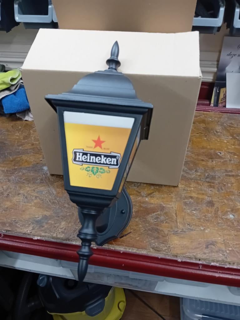 Leuke Heineken lantaarn  Leuk voor in de Mancave, Ophalen of Verzenden, Reclamebord, Plaat of Schild, Heineken