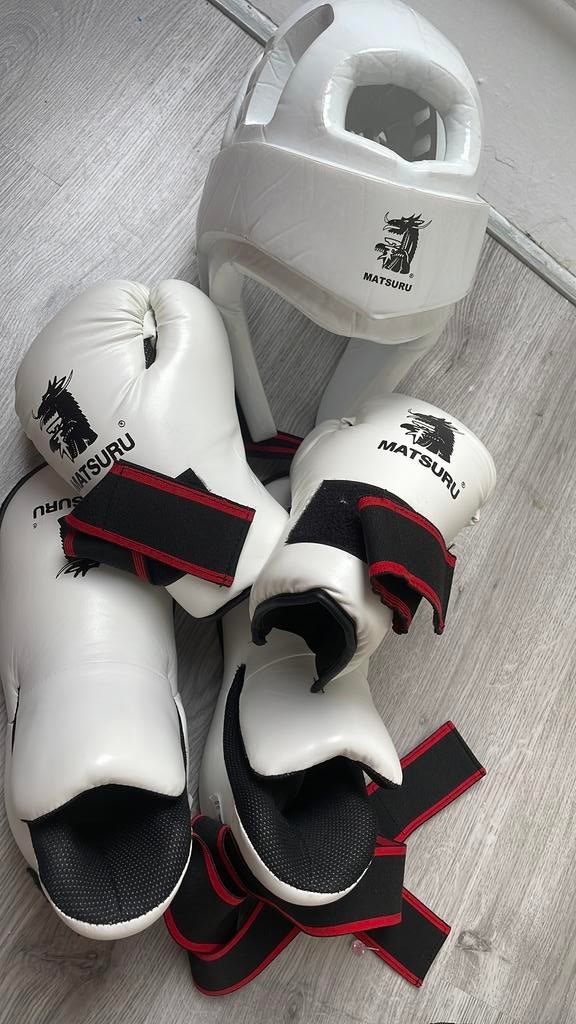 Matsuru vechtspullen, Sport en Fitness, Ophalen, Gebruikt, Overige, Vechtsportbescherming