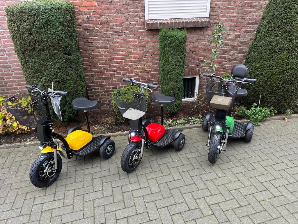 NIEUWE BRISKI SCOOTMOBIEL - LITHIUM-ION ACCU, Diversen, Overige merken, 16 t/m 25 km, Nieuw, Ophalen of Verzenden