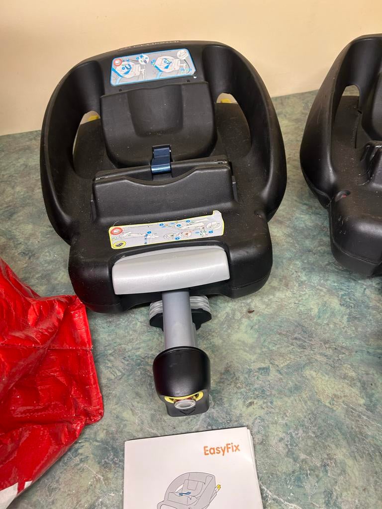 Maxi Cosi Easybase Isofix Autostoel Basis, Kinderen en Baby's, Autostoeltjes, Gebruikt, Maxi-Cosi, 0 t/m 13 kg, Isofix, Ophalen