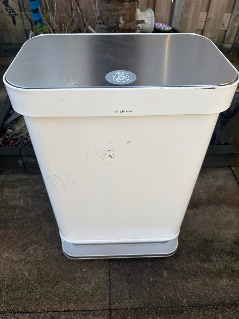 Simplehuman prullenbak met zakken, Gebruikt, Met pedaal, 50 tot 75 cm, Ophalen of Verzenden