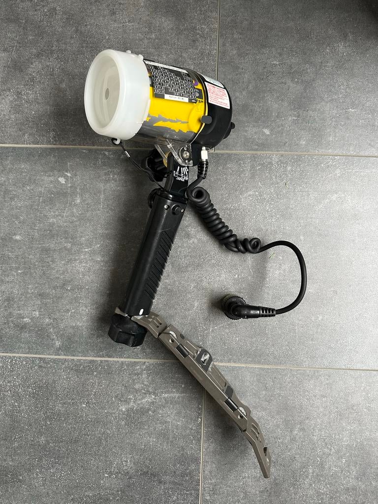 Sea & Sea Flitser YS-60 - Onderwaterfotografie, Ophalen of Verzenden, Gebruikt, Meer dan 40 meter, Accessoires