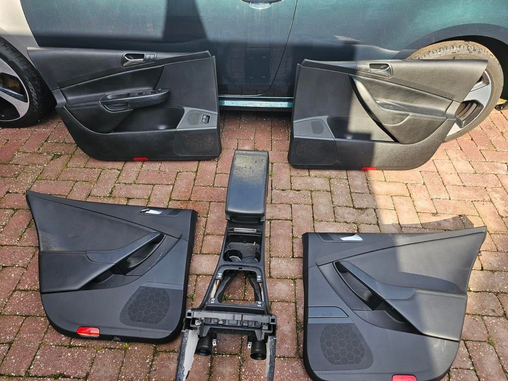Vw passat deurpanelen en armsteun 3c origineel, Ophalen