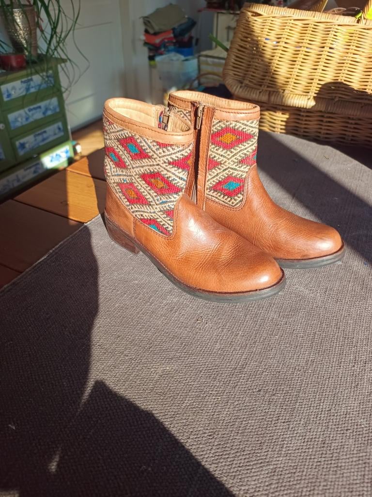 Bruine country enkellaarsjes, Kleding | Dames, Schoenen, Bruin, Lage of Enkellaarzen, Ophalen of Verzenden, Onbekend