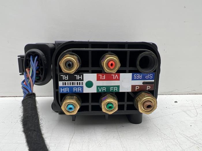 Kleppenblok hydraulisch van een Audi A6, Auto-onderdelen, Motor en Toebehoren, Audi, Gebruikt, 3 maanden garantie, Ophalen of Verzenden