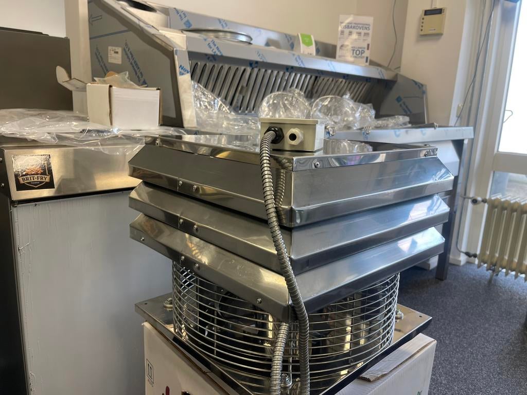 AFZUIGMOTOR HOGE TEMPERATUUR FOODTRUCK VERKOOPWAGEN HORECA, Zakelijke goederen, Horeca | Keukenapparatuur, Ophalen, Fornuis, Frituur en Grillen