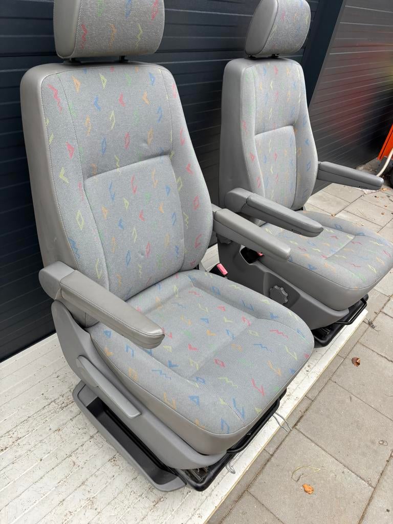 stoelen  comfort volkswagen transporter t5 inka 2004-2023, Auto-onderdelen, Interieur en Bekleding, Tymtop5@gmail.com, 3161ek