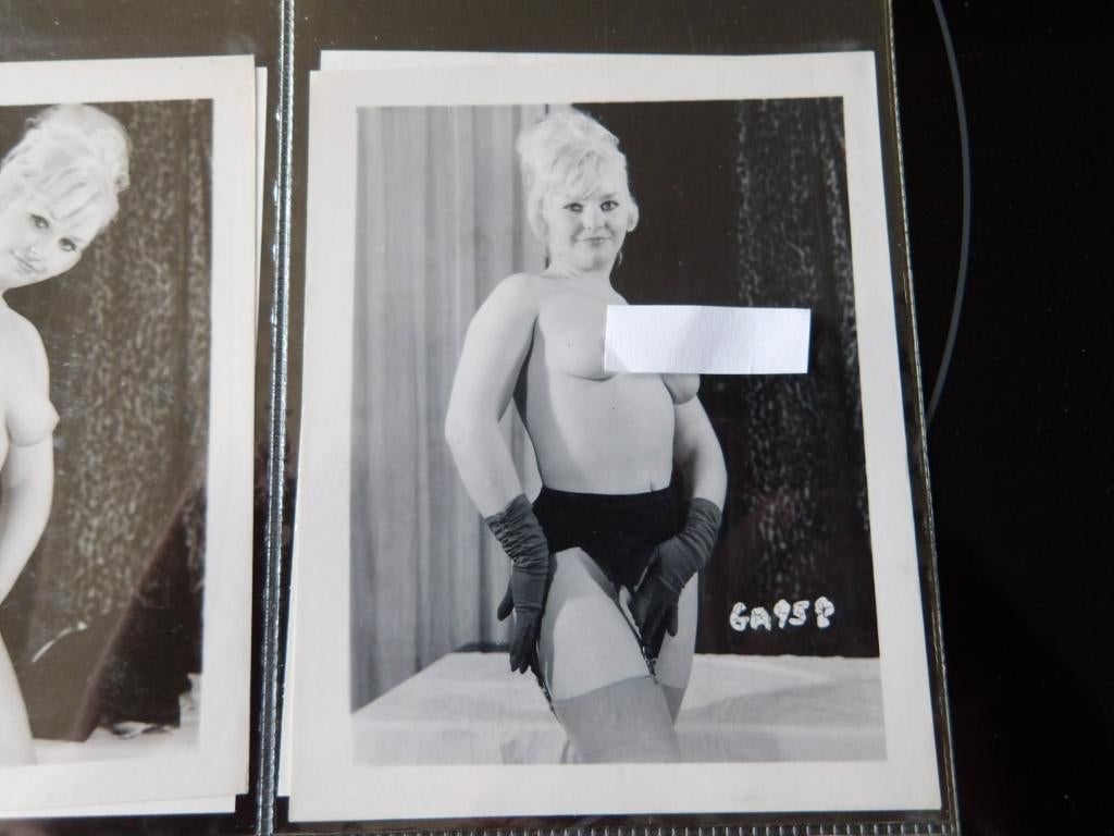pinup pin-up naakt erotiek (naakt) foto Y, Verzenden