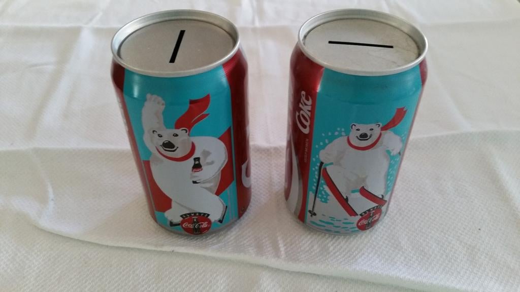 Coca-Cola Spaarpotten Kerst / IJsbeer - Nieuw, Verzamelen, Spaarpotten, Nieuw, Overige thema's, Metaal of Blik, Ophalen of Verzenden