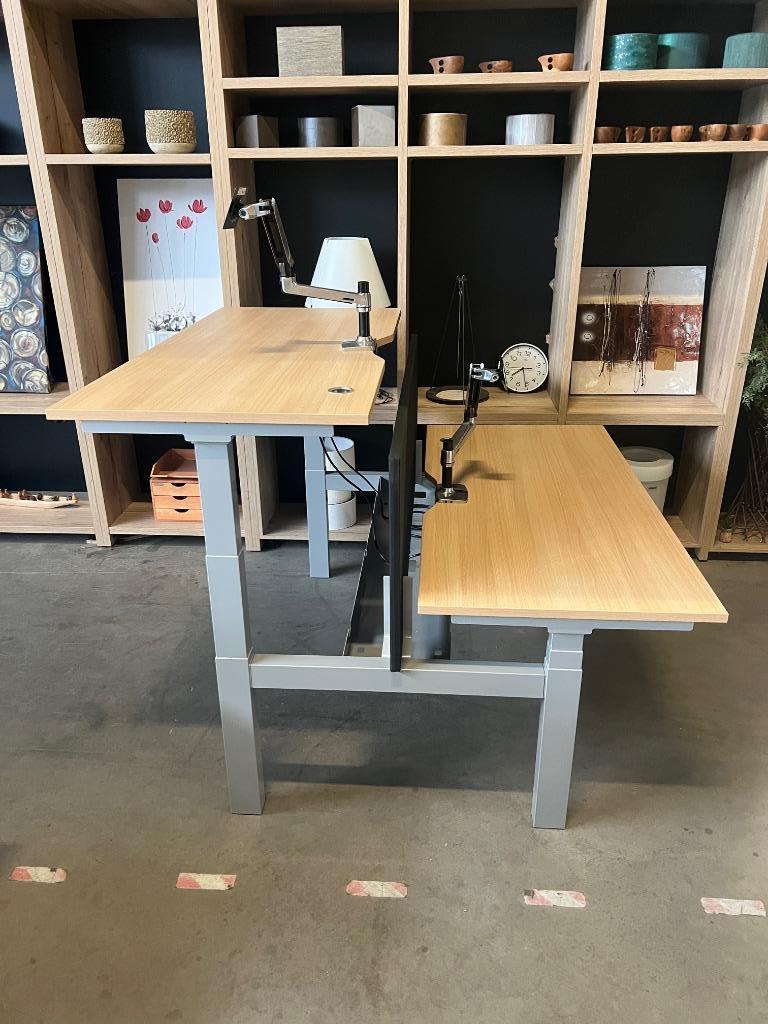 Voortman Electrische zit-sta duo-bureau 160x76xH65-125, 20st, Huis en Inrichting, Bureaus, Verzenden, In hoogte verstelbaar, Gebruikt
