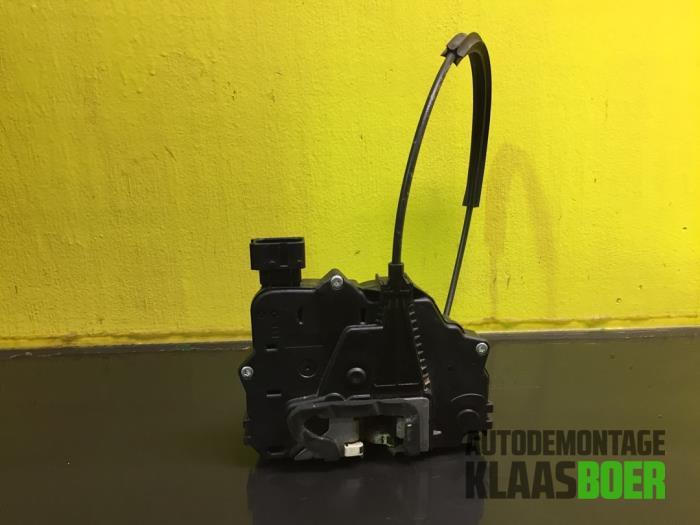 Deurslot Mechaniek 4Deurs links-voor van een Fiat Punto, Auto-onderdelen, Ophalen of Verzenden, 6 maanden garantie, Gebruikt, Fiat