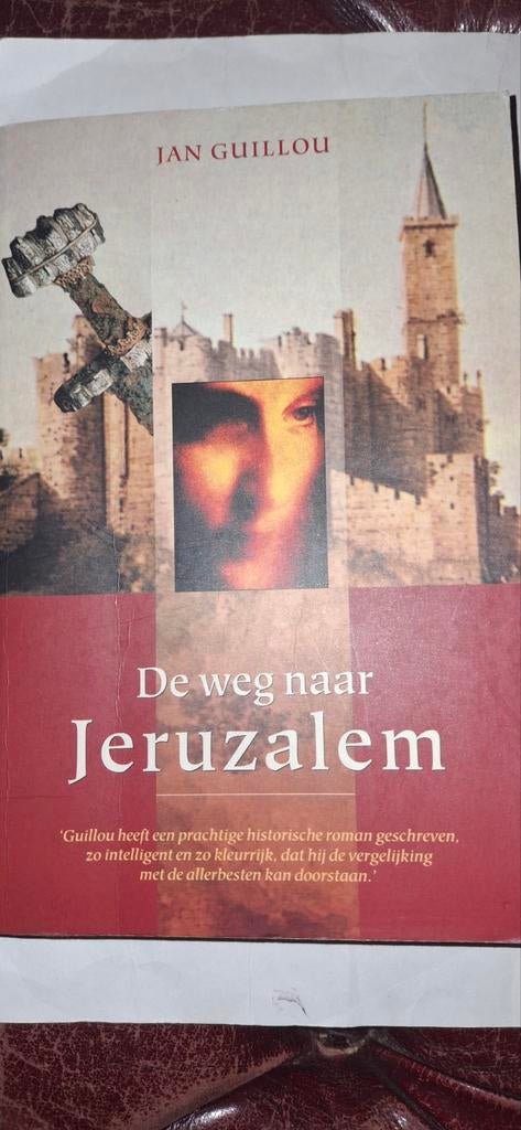 De weg naar Jeruzalem - Jan Guillou, Boeken, Ophalen of Verzenden, Zo goed als nieuw, Jan Guillou