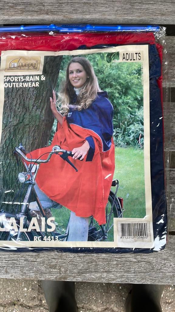 Poncho’s super, Ophalen of Verzenden, Zo goed als nieuw