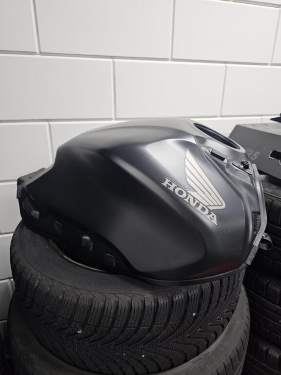 Honda CB 650 R Neo Sports Café CB650R 2022 TANK BENZINETANK, Motoren, Onderdelen | Honda, Gebruikt, Ophalen of Verzenden