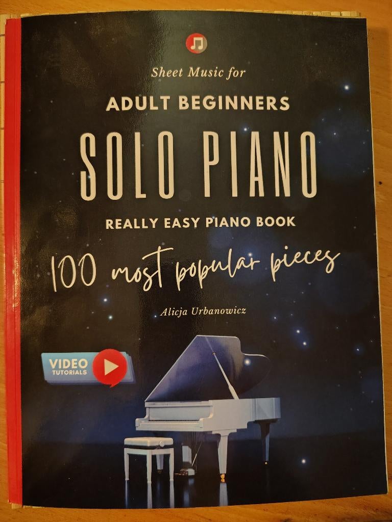 Piano100 most popular pieces - Alicia Urbanowics, Boeken, Ophalen of Verzenden, Zo goed als nieuw, Artiest, Diverse