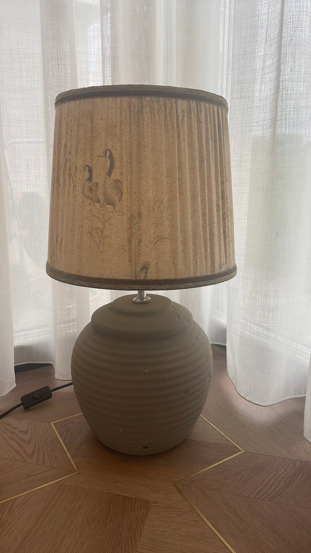 Kruik lamp met vintage lampenkap, Huis en Inrichting, Lampen | Lampenkappen, Ophalen, Rond, Zo goed als nieuw, Groen