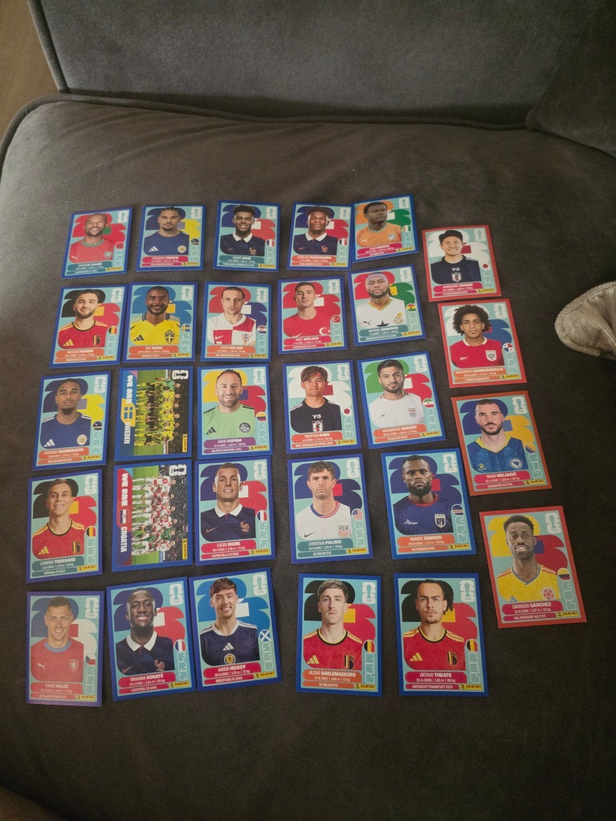 Panini WC 2026 parallel stickers, Ophalen of Verzenden, Zo goed als nieuw, Meerdere stickers