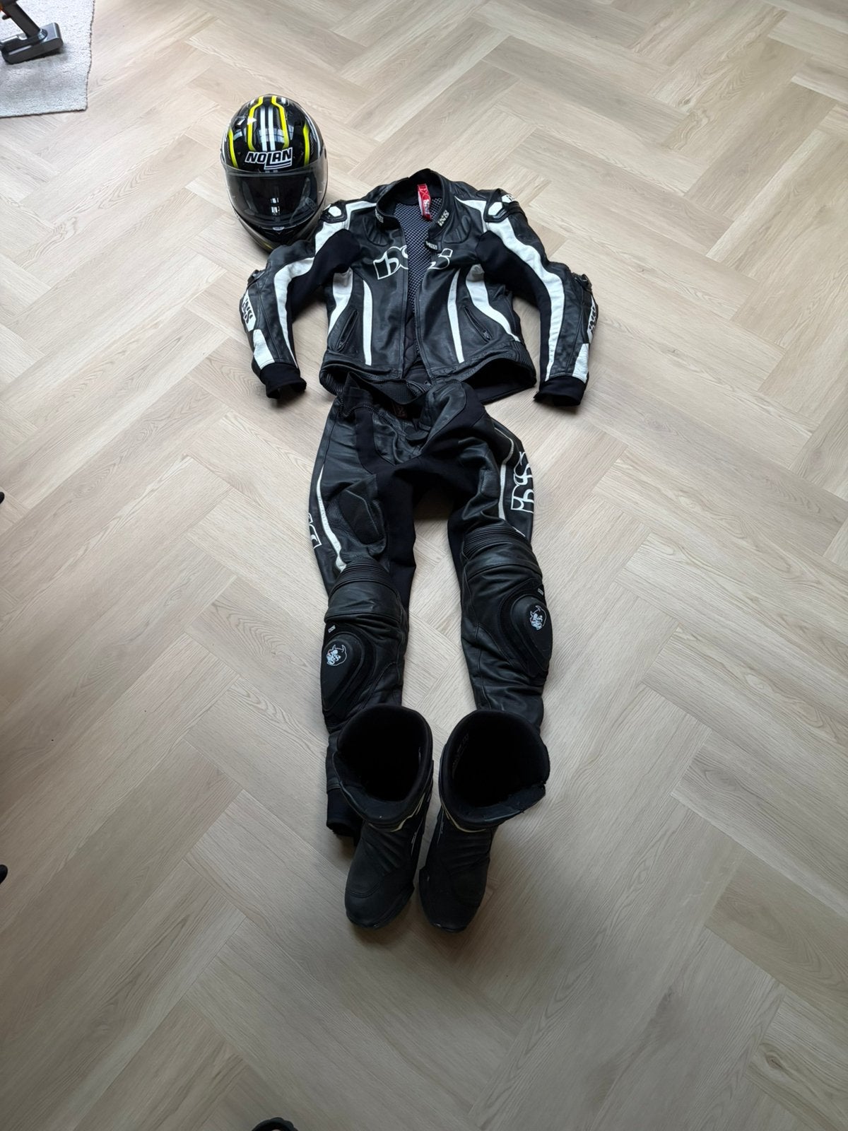 IXS motorpak in goeie staat! Maat 98, Motoren, Kleding | Motorkleding, Ophalen, Tweedehands, Combipak
