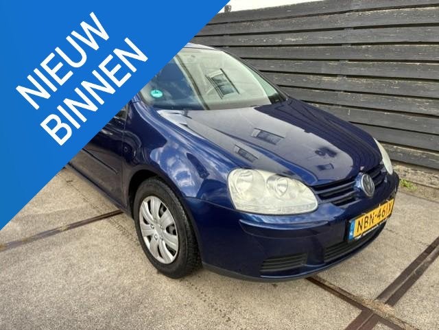 Volkswagen Golf 1.6 FSI CLIMA/5 DEURS/NIEUWE APK!, Auto's, Voorwielaandrijving, Stof, 4 cilinders, Blauw
