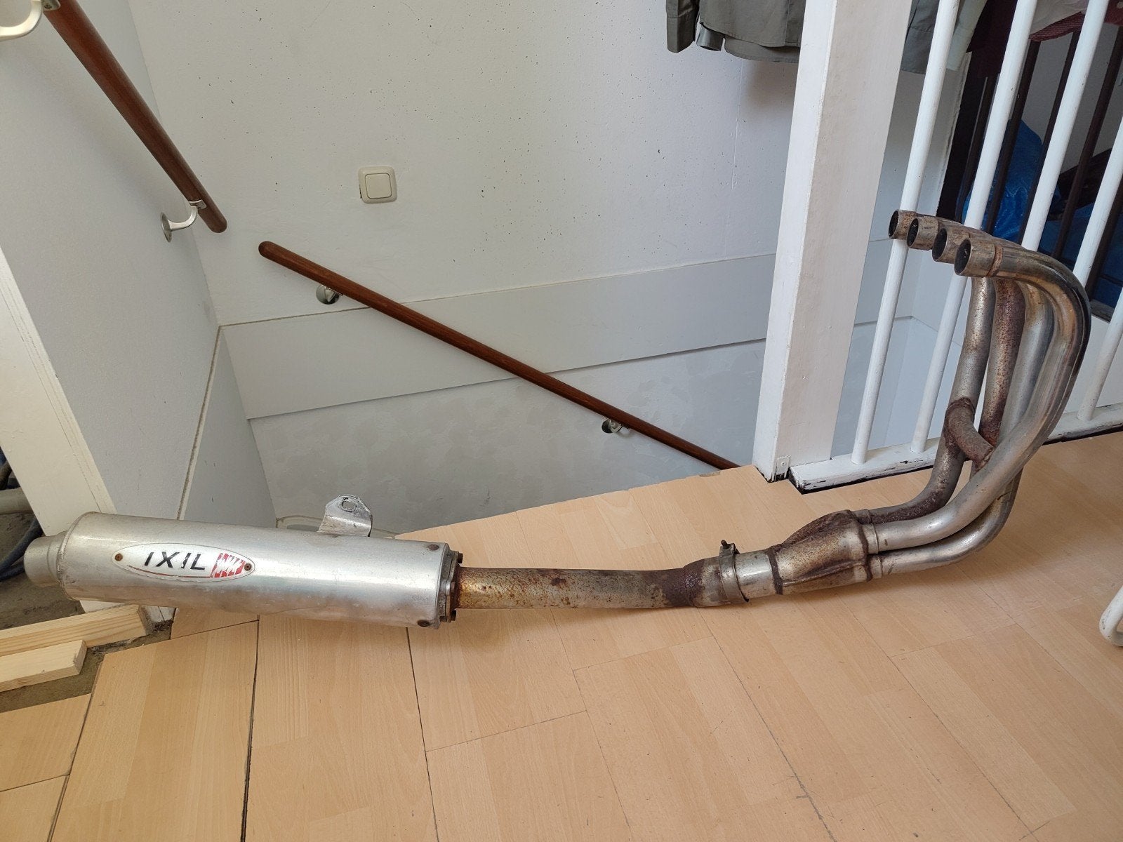 Uitlaat voor Kawasaki Zephyr 550, Motoren, Ophalen, Gebruikt