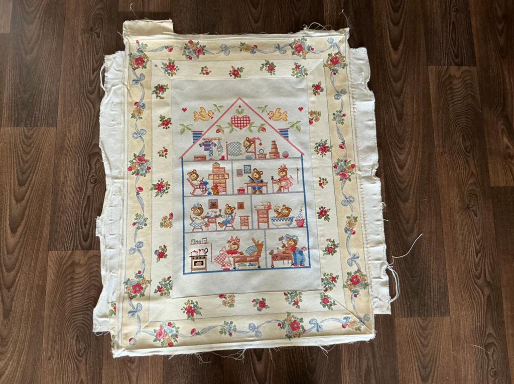 Borduurwerk Babykamer, Ophalen of Verzenden, Zo goed als nieuw