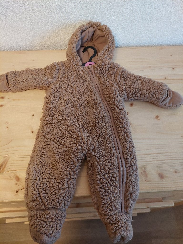 Baby berenpak, Kinderen en Baby's, Ophalen, Zo goed als nieuw, Jongetje of Meisje, Pakje