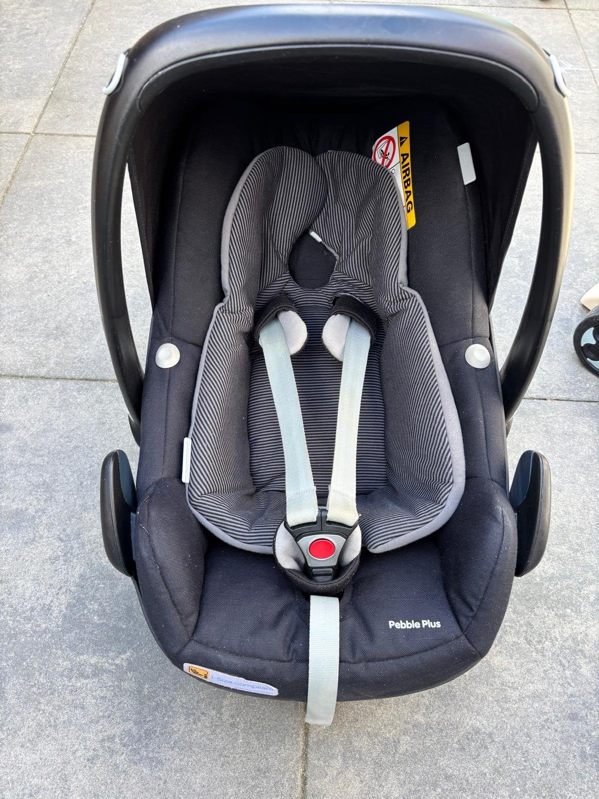 maxi cosi  kinderfietsje en stepjes, Autogordel of Isofix, Ophalen of Verzenden, Zo goed als nieuw, 0 t/m 13 kg