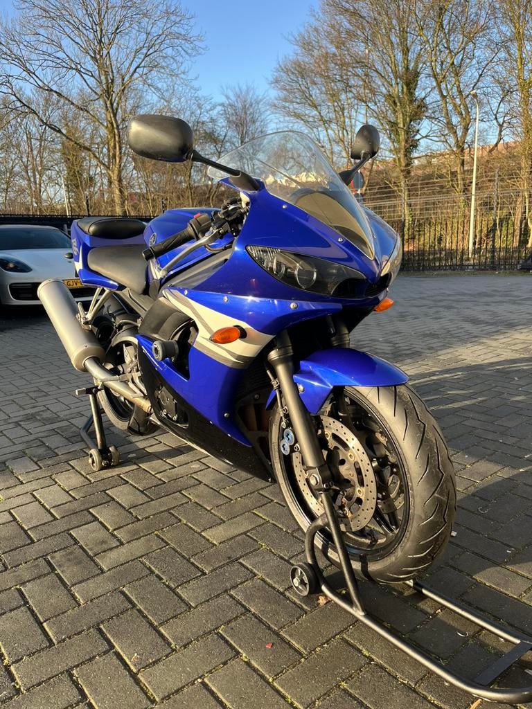2006 Yamaha R6 met recent onderhoud, Motoren, Motoren | Yamaha, Handvatverwarming, 4 cilinders, Motorrijbewijs A, Gebruikt