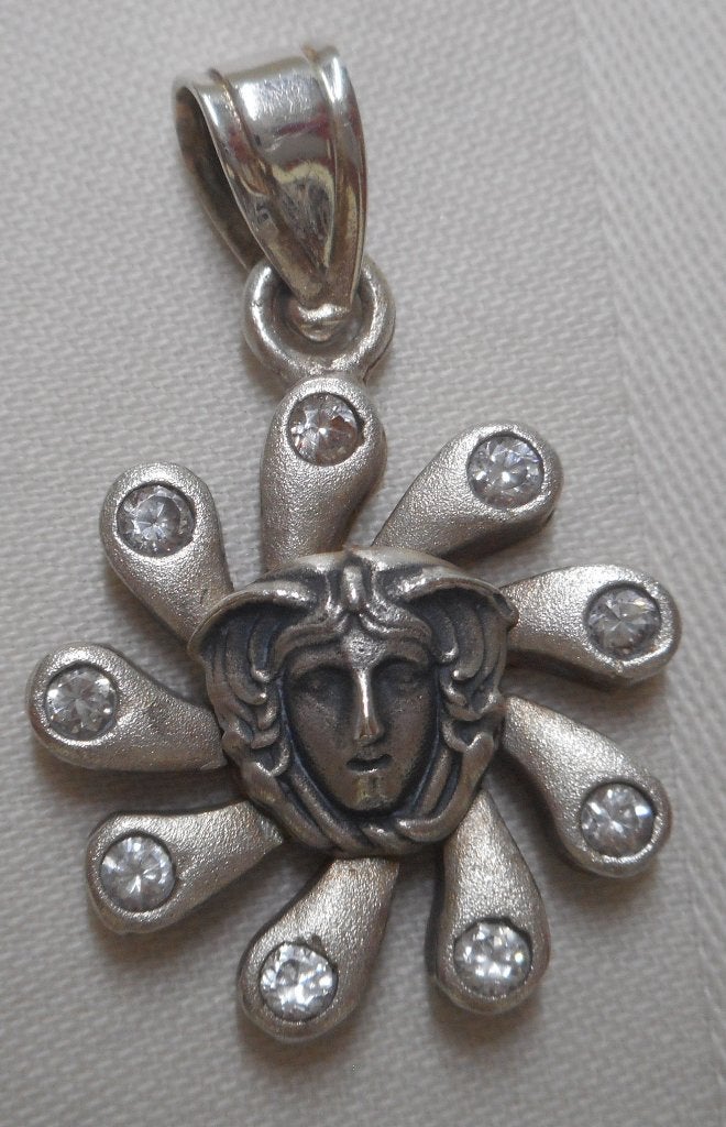 Prachtige zilveren hanger met Medusa en stenen nr.974, Verzenden, Zo goed als nieuw, Kruis of Symbool, Zilver
