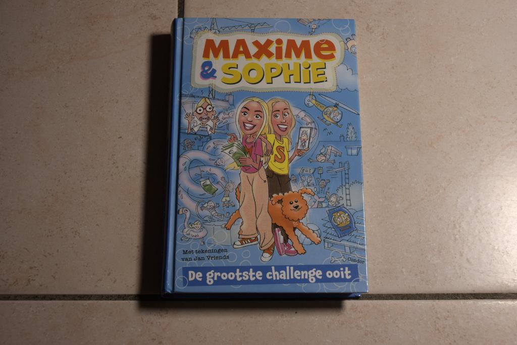 Maxime & Sophie De grootste challenge ooit, Ophalen of Verzenden, Zo goed als nieuw, Fictie algemeen